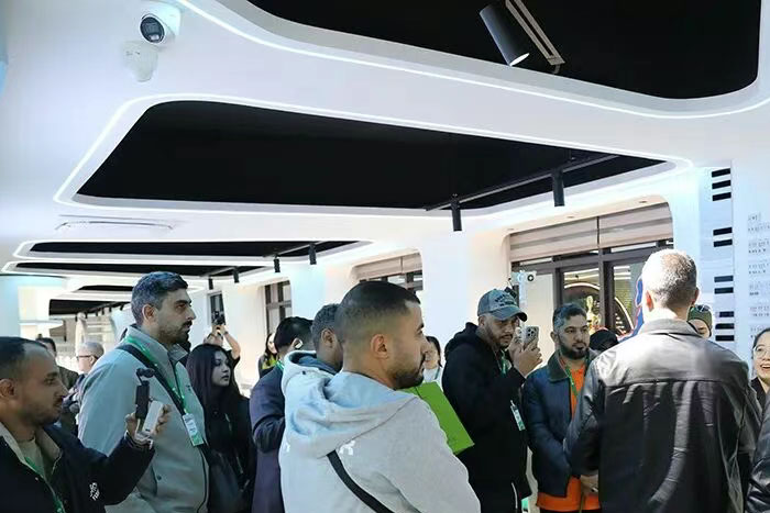 SAM-UK builds bridges of friendship and jointly draws up a blueprint for cooperation 7 SAM-UK builds bridges of friendship and jointly draws up a blueprint for cooperation 7